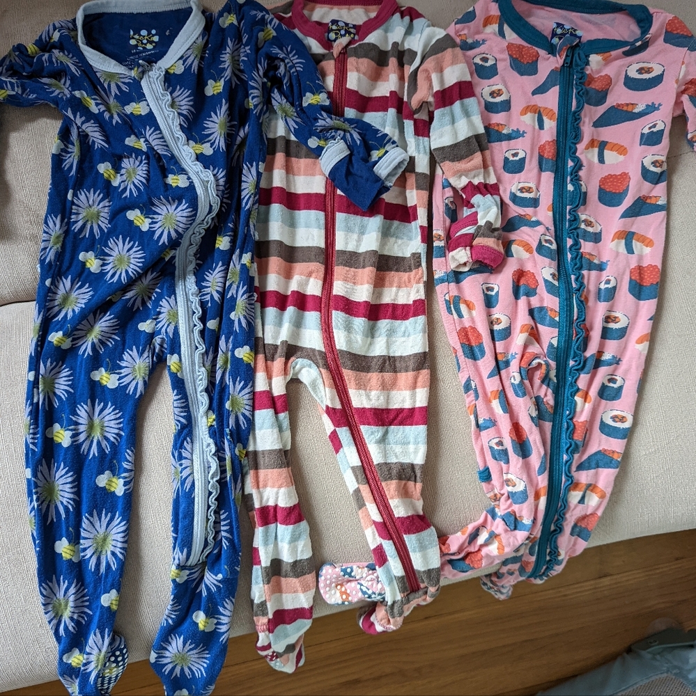Lot of 3 KicKee Pants footie pajamas 6-9m